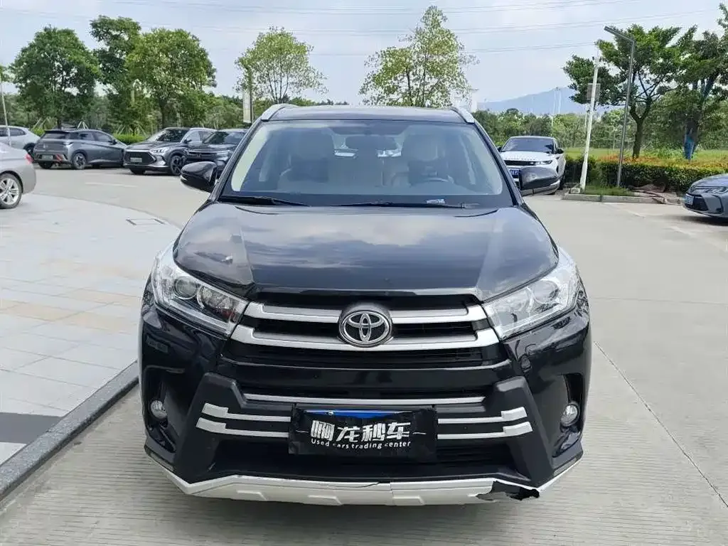 Toyota Highlander 2022 из CN, фото 9