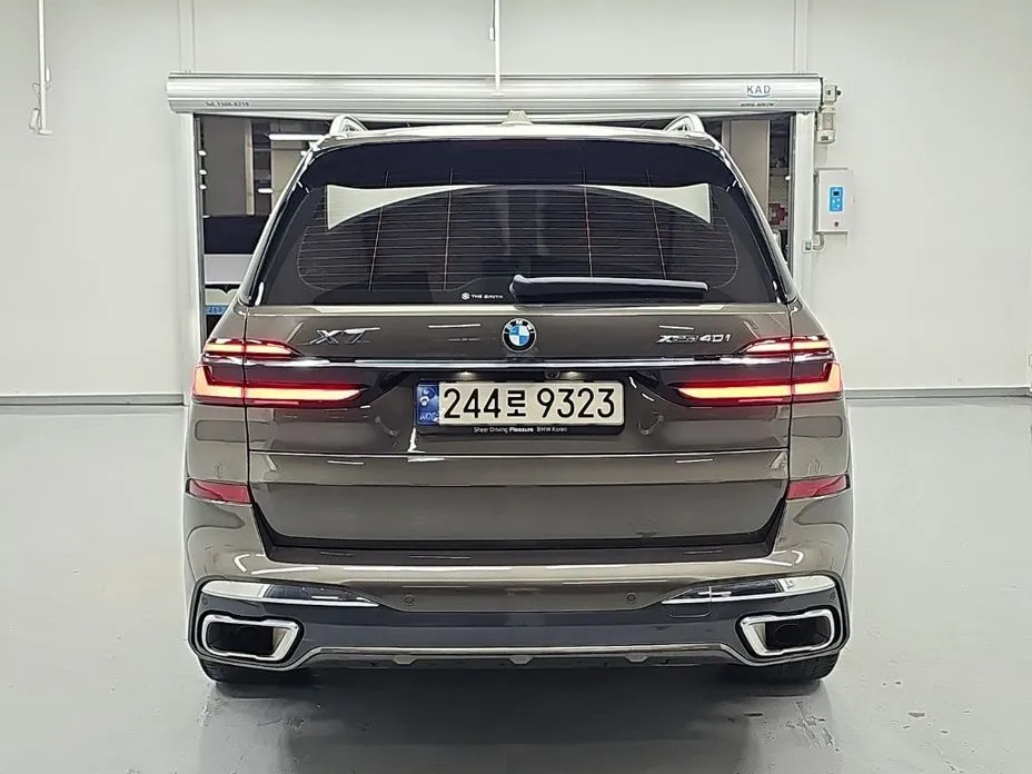 BMW X7 — фото 4