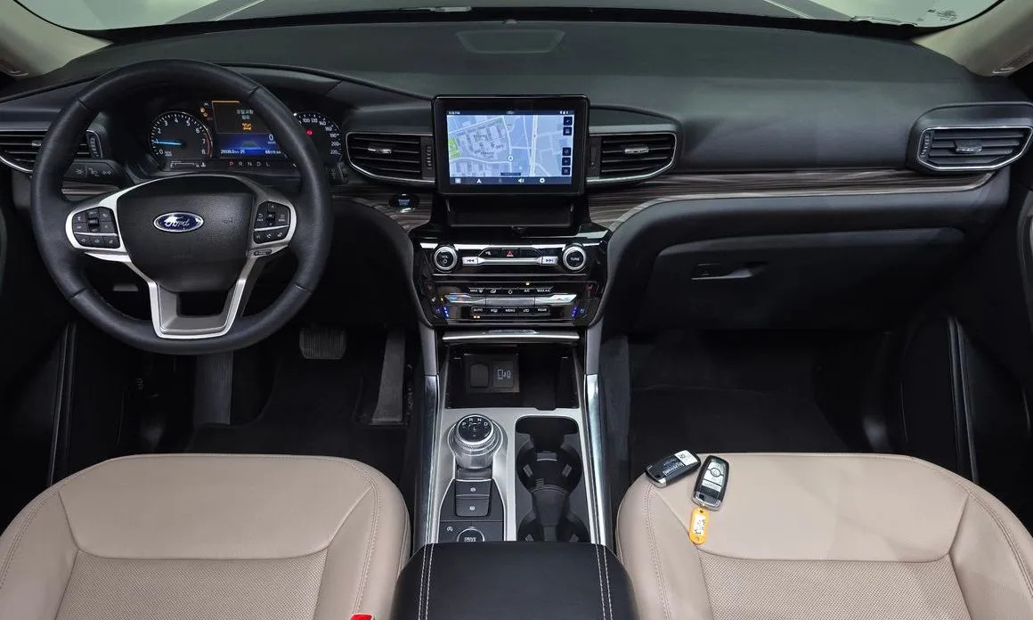 Ford Explorer 2023 из KR, фото 5