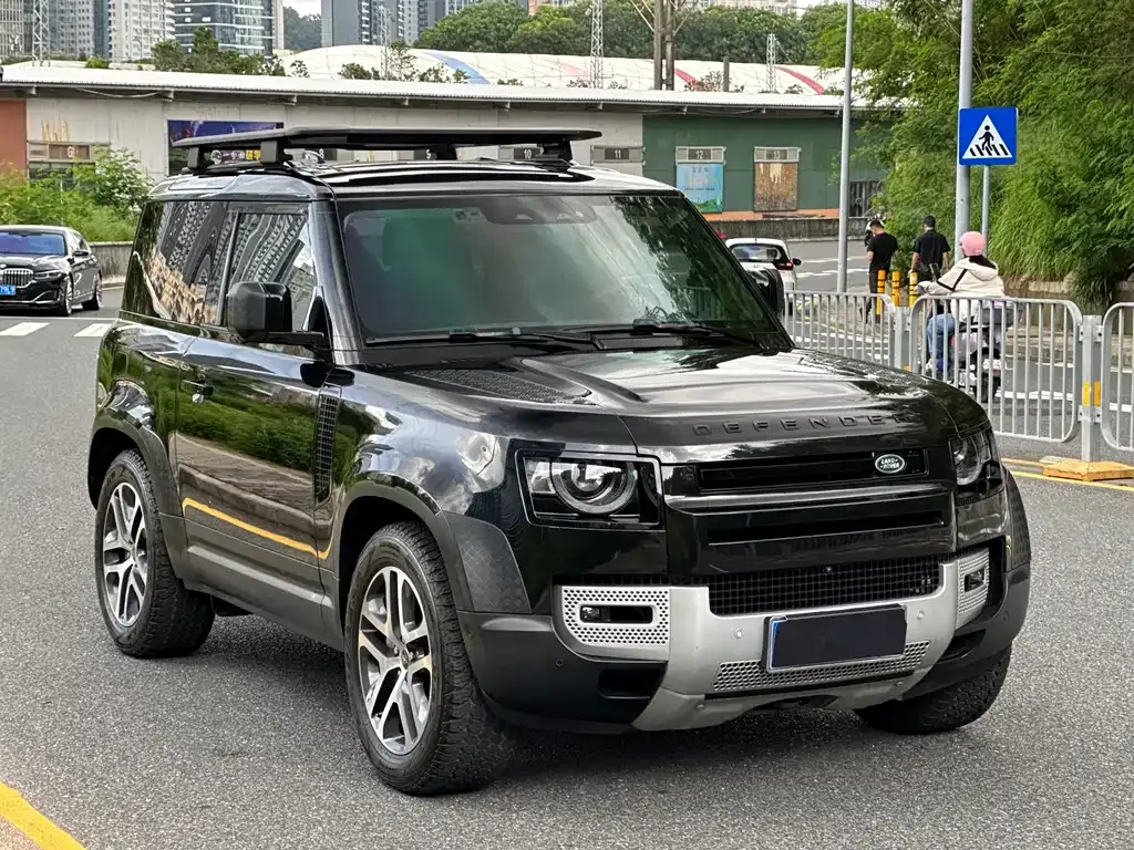 Land Rover Defender — фото 10