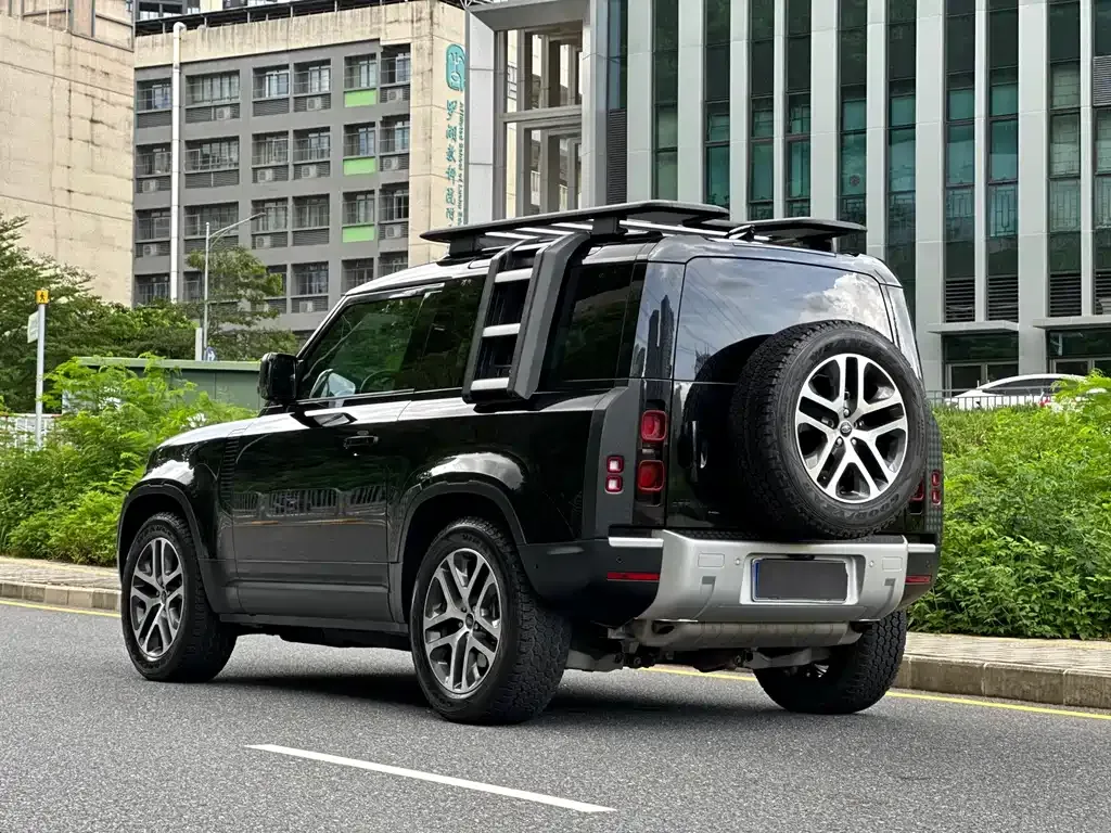 Land Rover Defender — фото 5