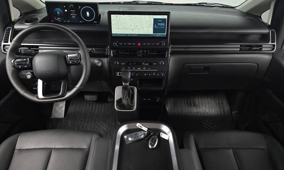 Hyundai Staria — фото 3