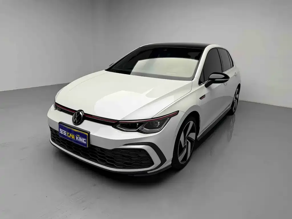 Volkswagen Golf GTI — фото 1