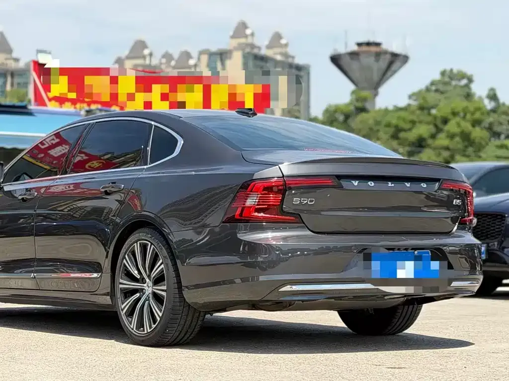 Volvo S90 — фото 6