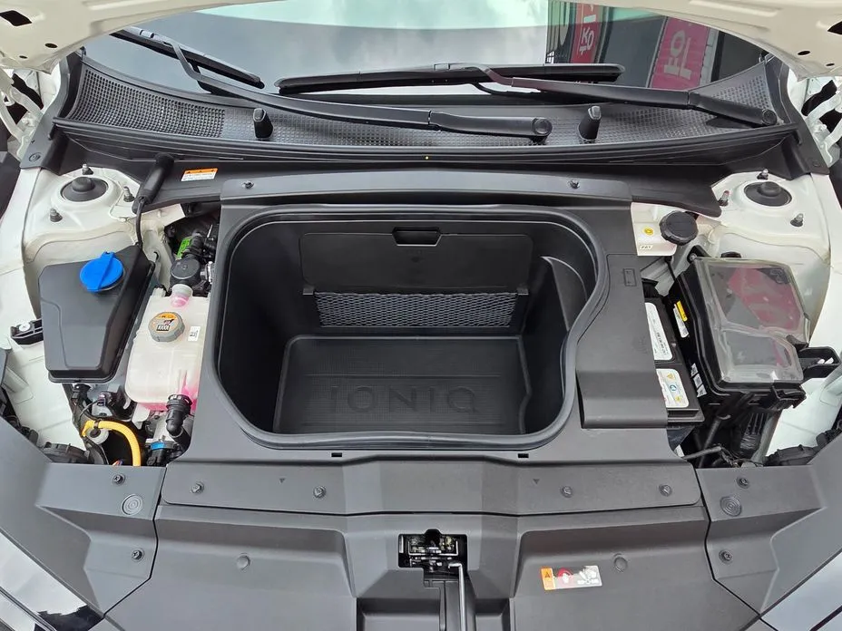 Hyundai Ioniq6 — фото 10