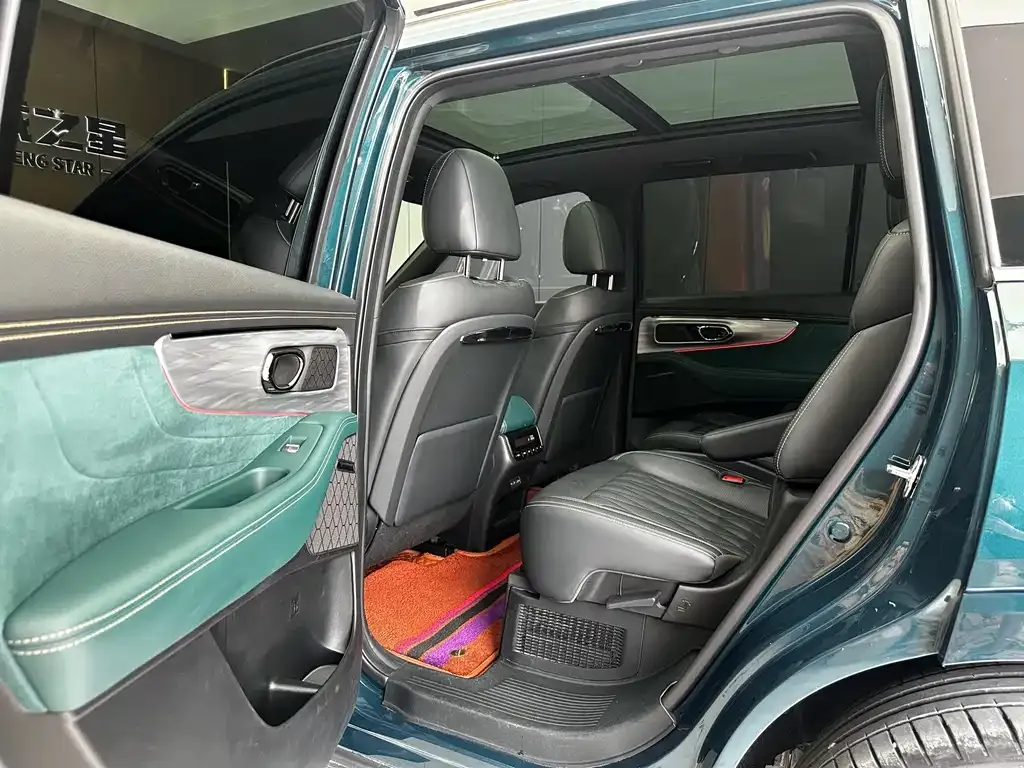 GAC Motor Trumpchi GS8 — фото 6