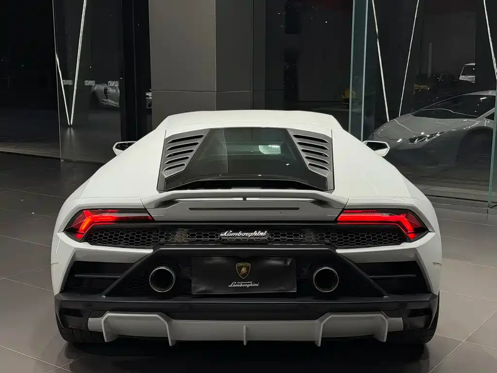 Lamborghini Huracan — фото 3