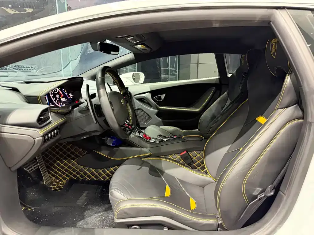 Lamborghini Huracan — фото 7