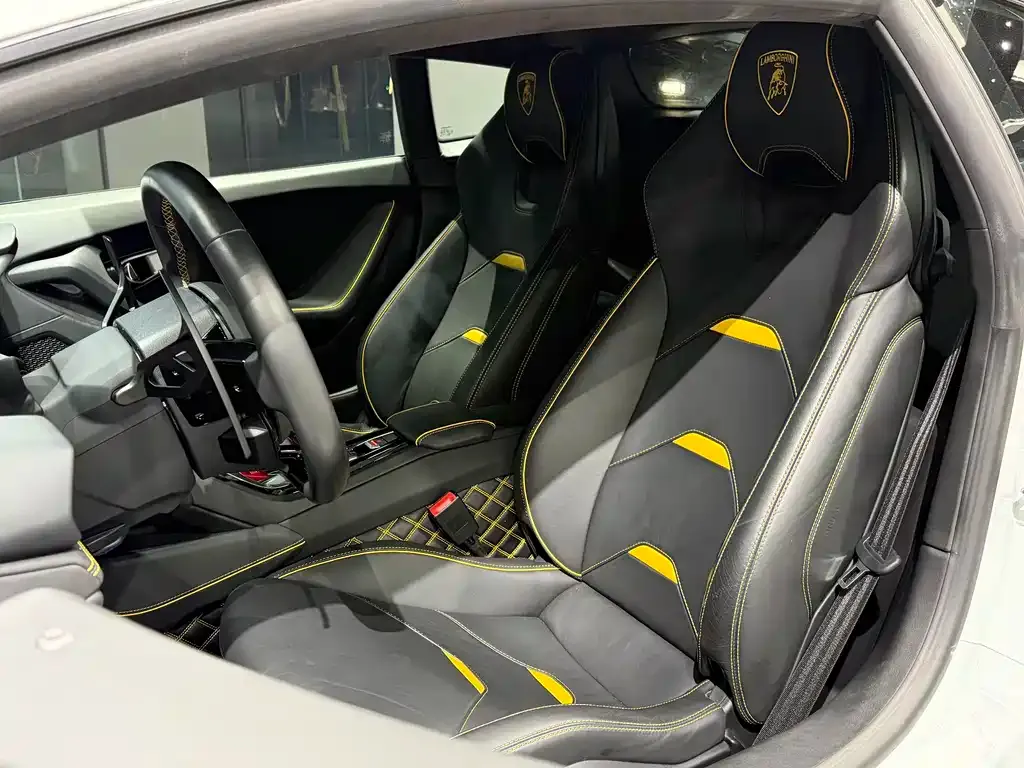 Lamborghini Huracan — фото 5