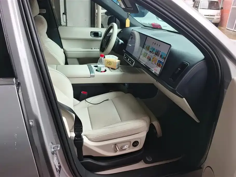 Li Auto L6 2024 из CN, фото 4