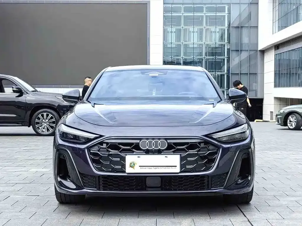 Audi A5L — фото 2
