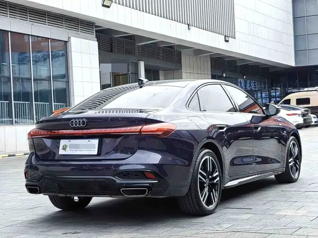Audi A5L — фото 7