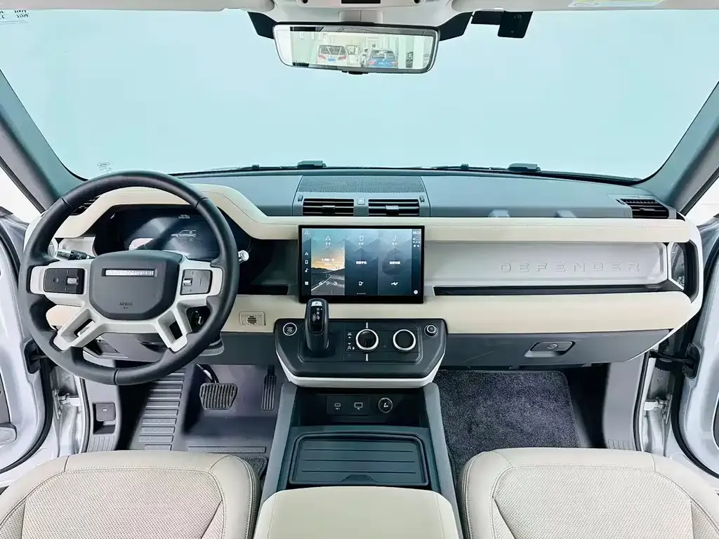 Land Rover Defender — фото 10