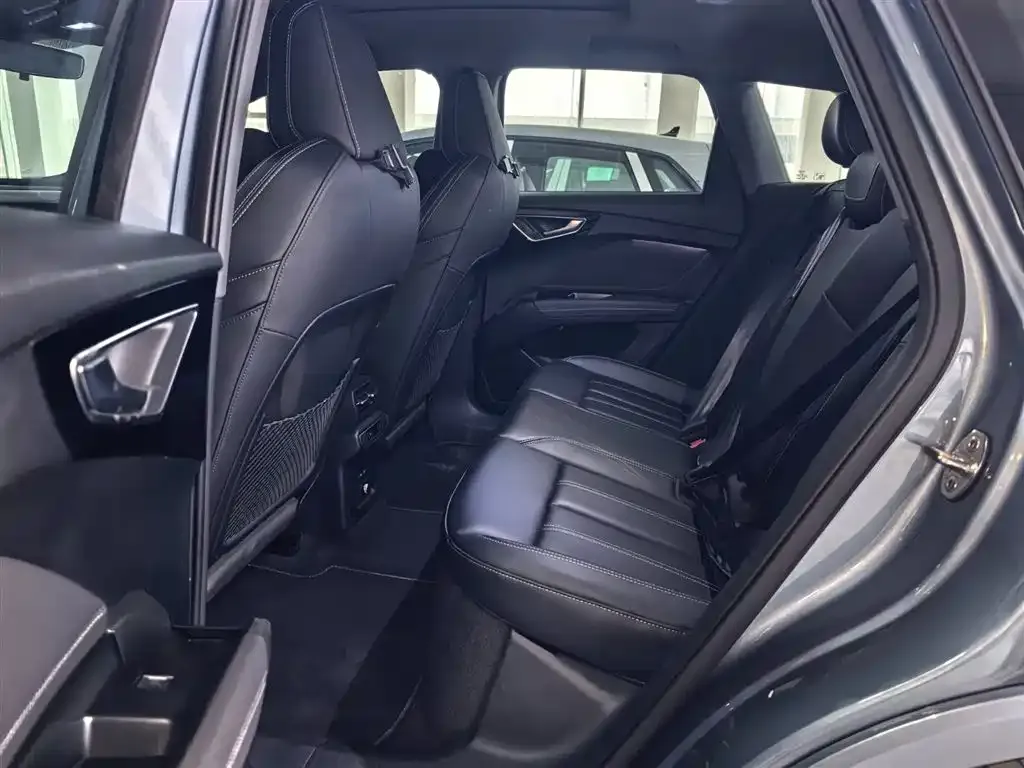 Audi Q4 e-tron 2024 из CN, фото 3
