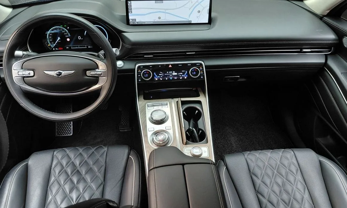 Genesis GV80 — фото 10