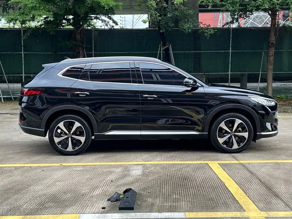 BYD PLUS New Energy — фото 7
