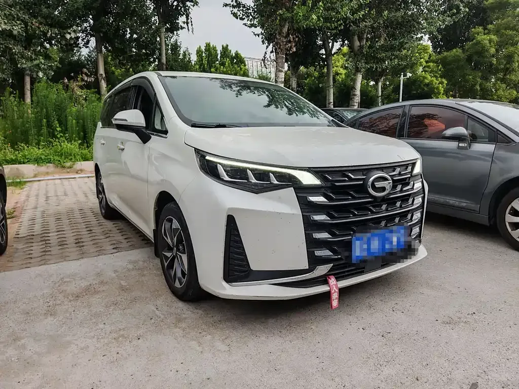 GAC Motor Trumpchi M6 — фото 9