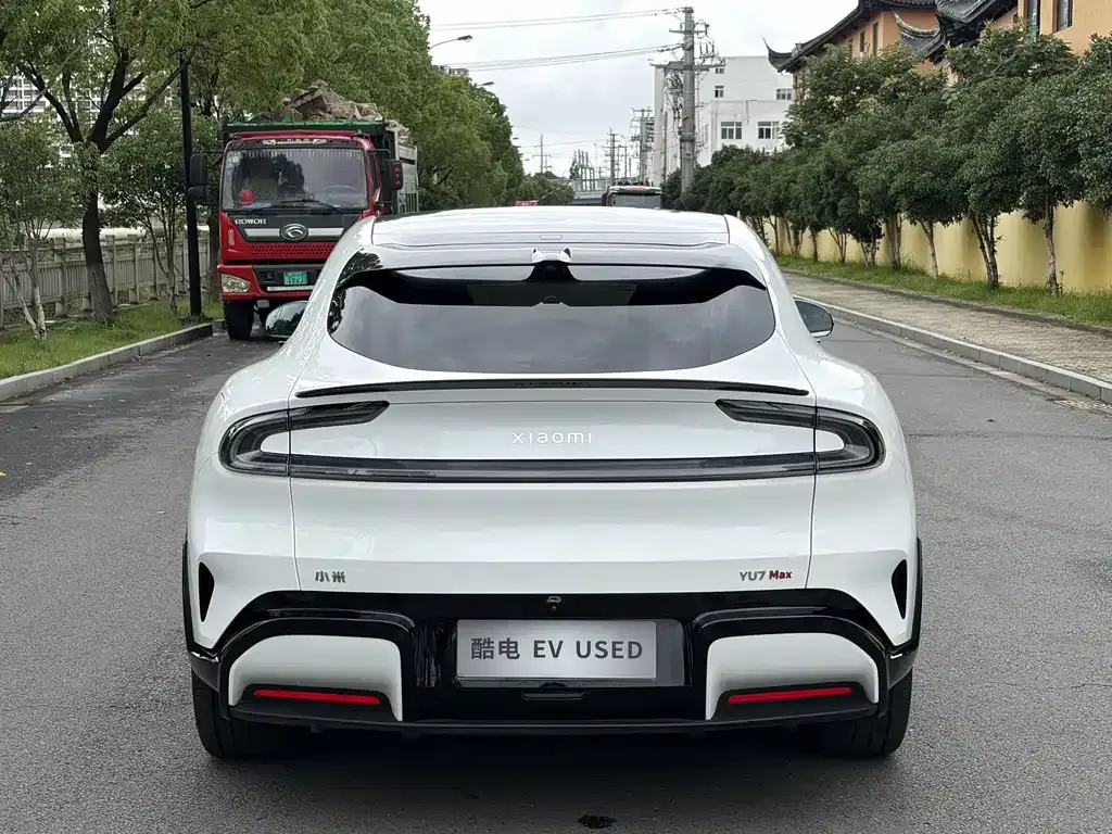 Xiaomi YU7 — фото 5