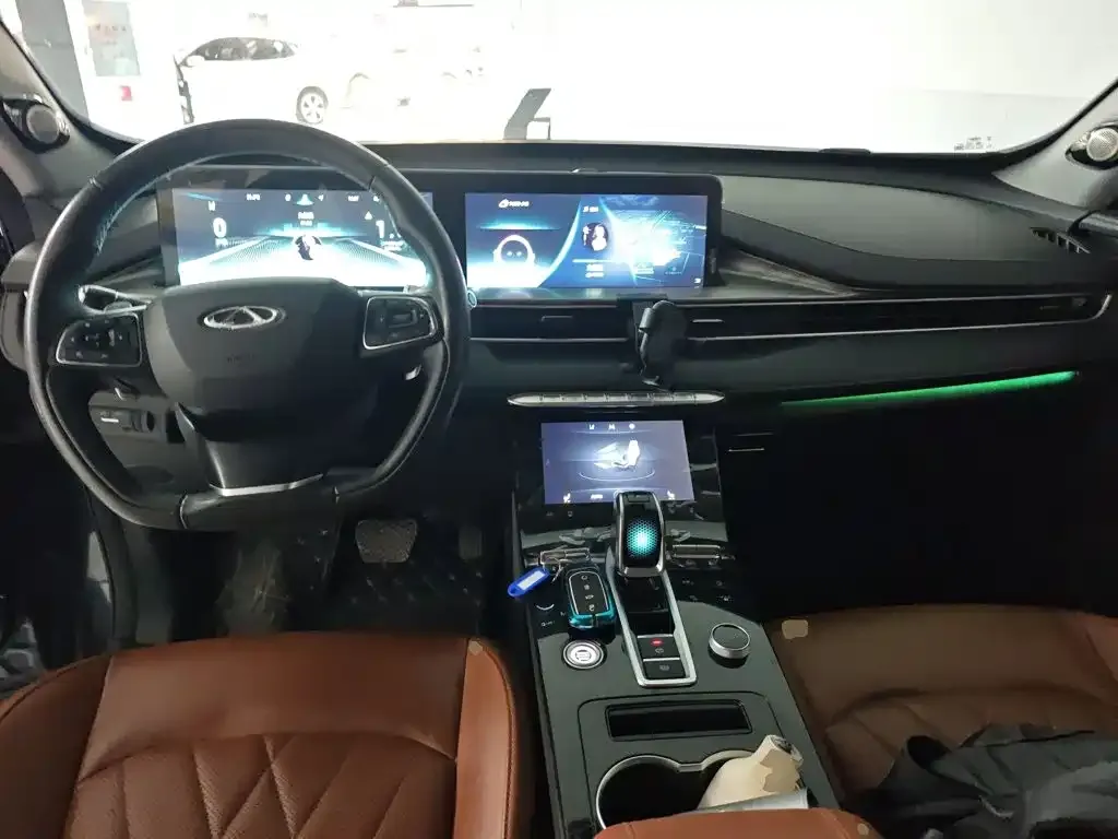 Chery Tiggo 8 PLUS — фото 7