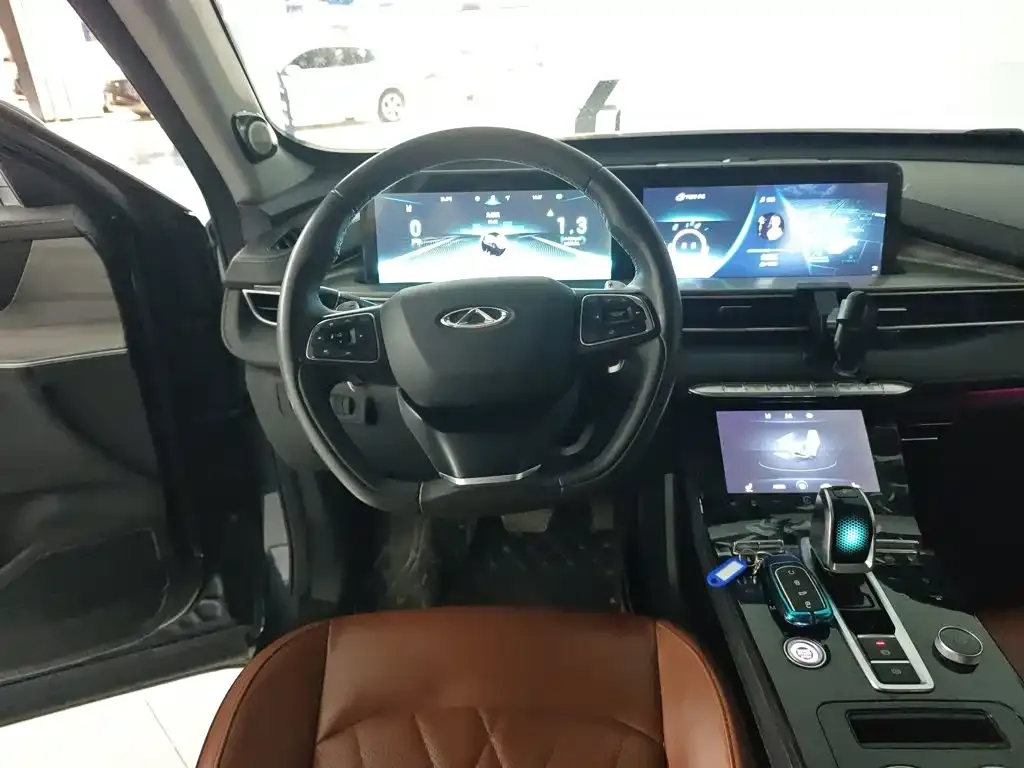 Chery Tiggo 8 PLUS — фото 8