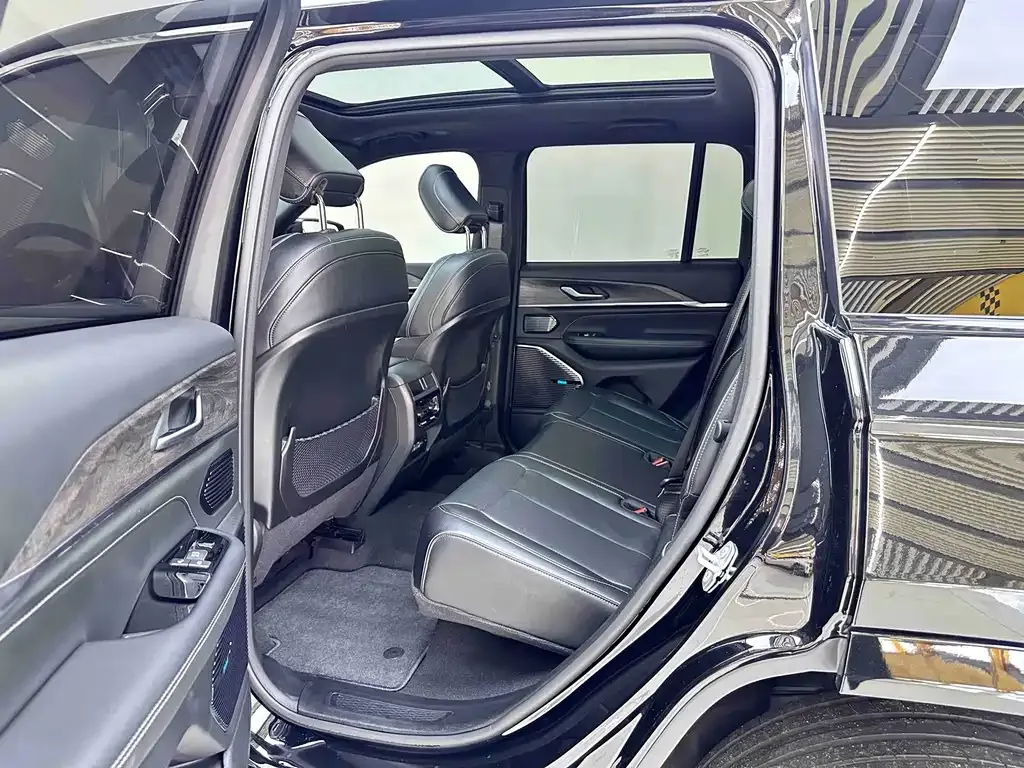 Jeep Grand Cherokee 4xe (Import) — фото 8
