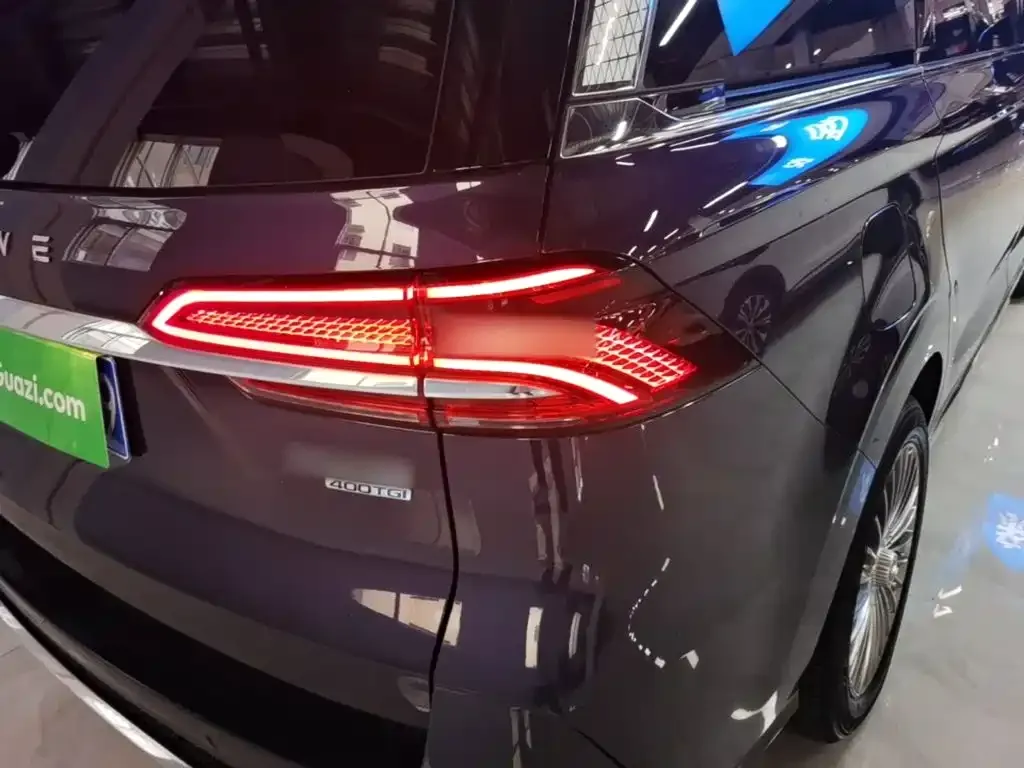 Roewe iMAX8 — фото 3