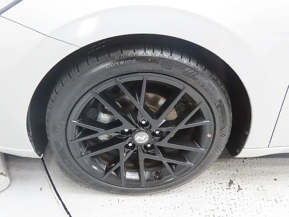 Hyundai AVANTE 2021 из KR, фото 7