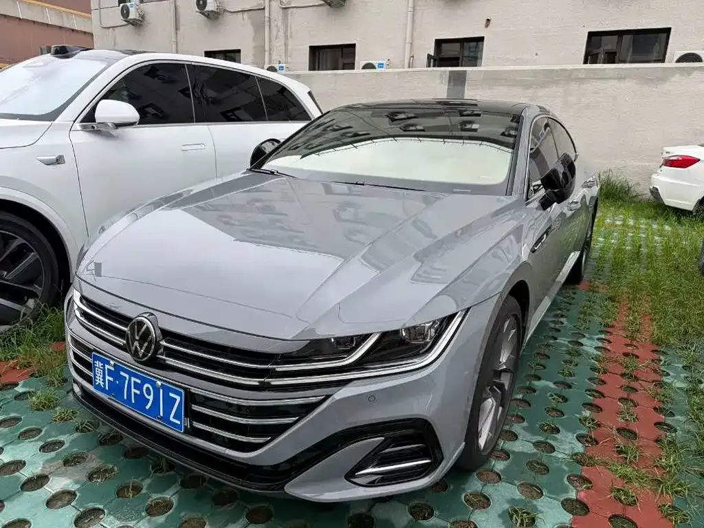 Volkswagen CC — фото 1