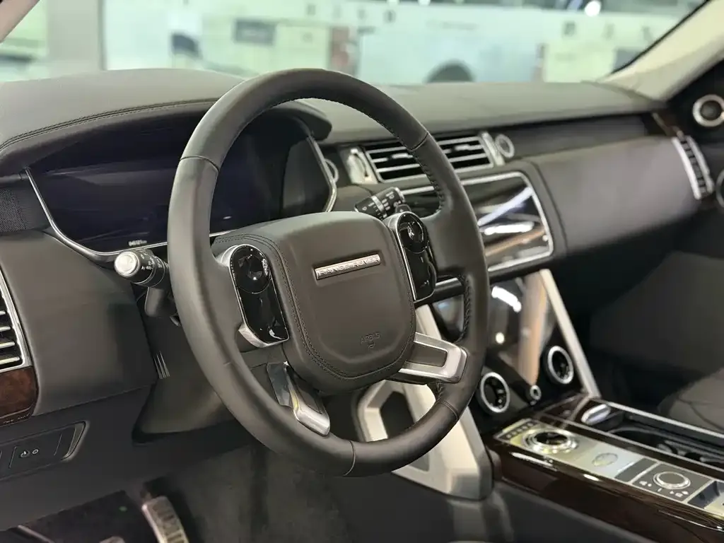 Land Rover Range Rover — фото 10