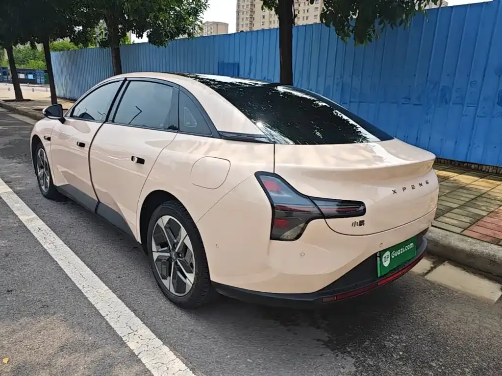 XPeng MONA M03 — фото 9