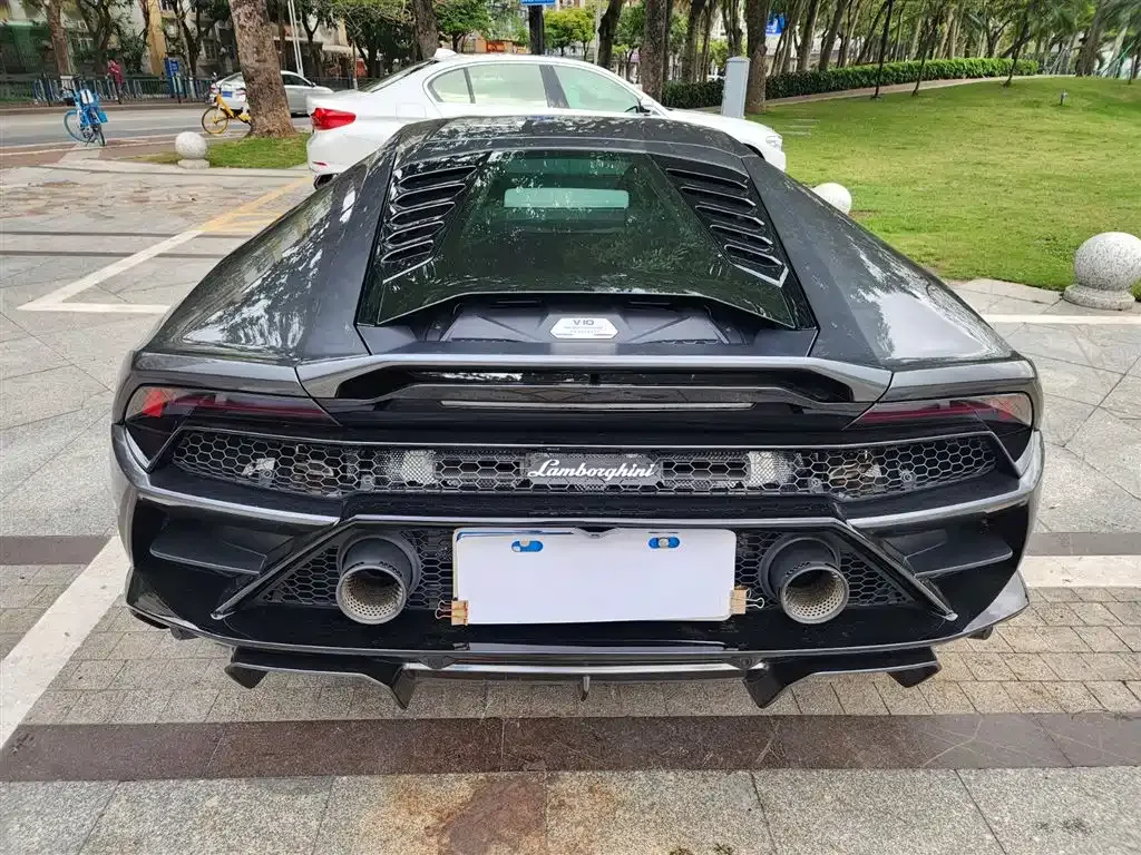 Lamborghini Huracan — фото 9