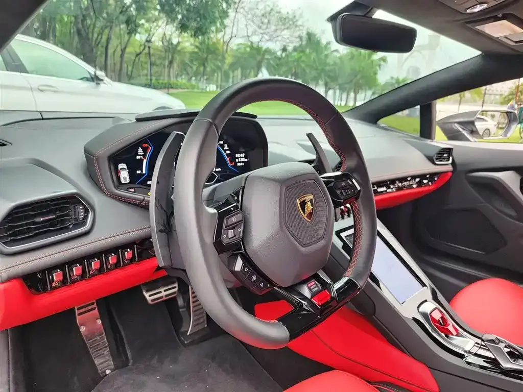 Lamborghini Huracan — фото 2