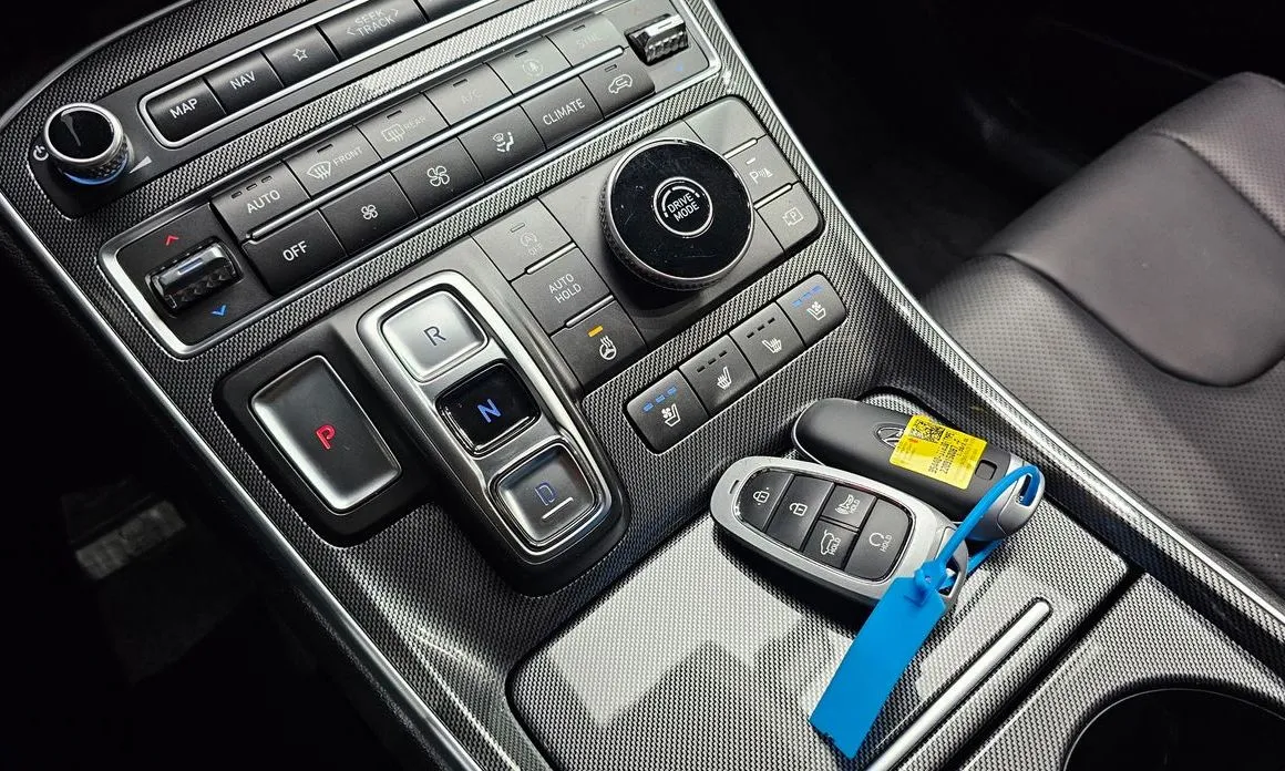 Hyundai Santafe — фото 6