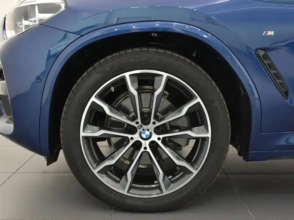 BMW X3 — фото 3