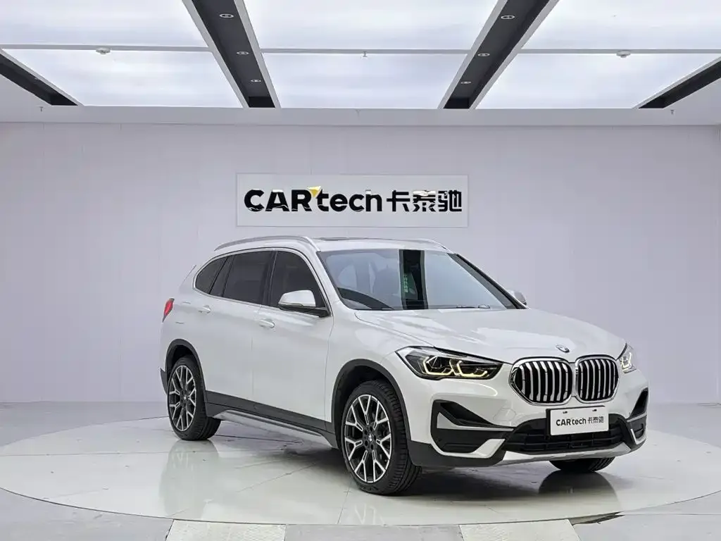 BMW X1 — фото 3