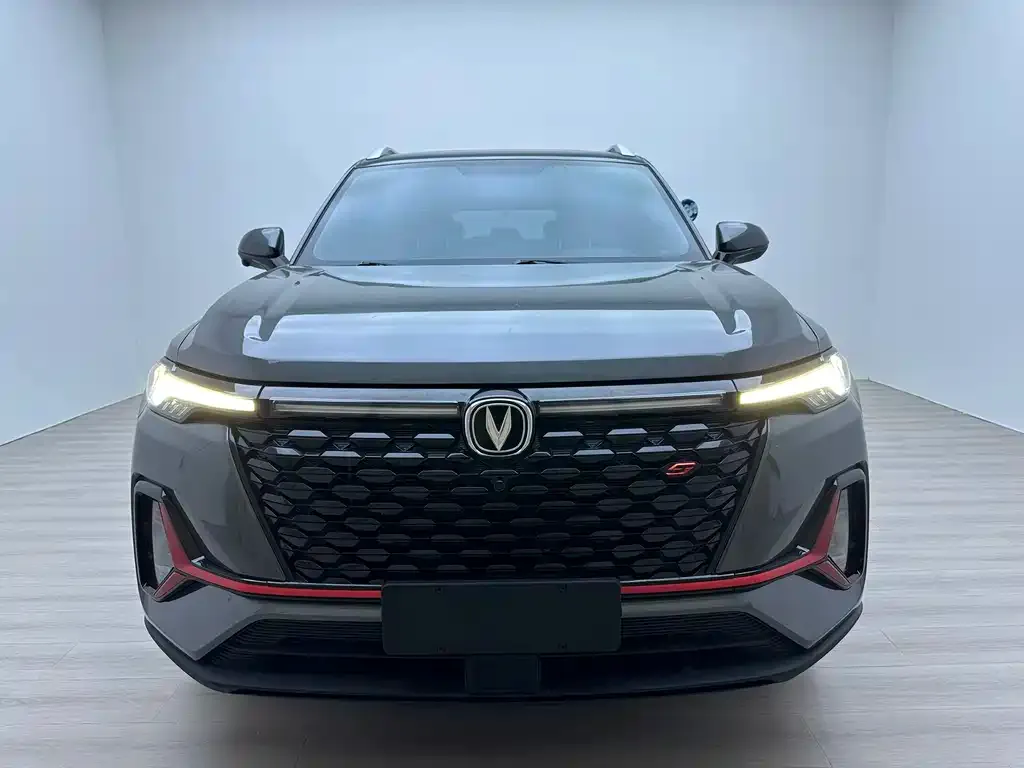 Changan CS35PLUS — фото 10
