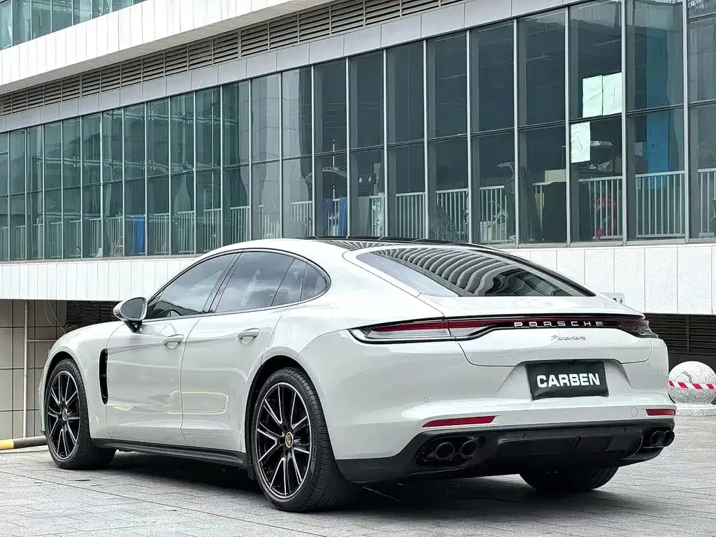 Porsche Panamera — фото 10