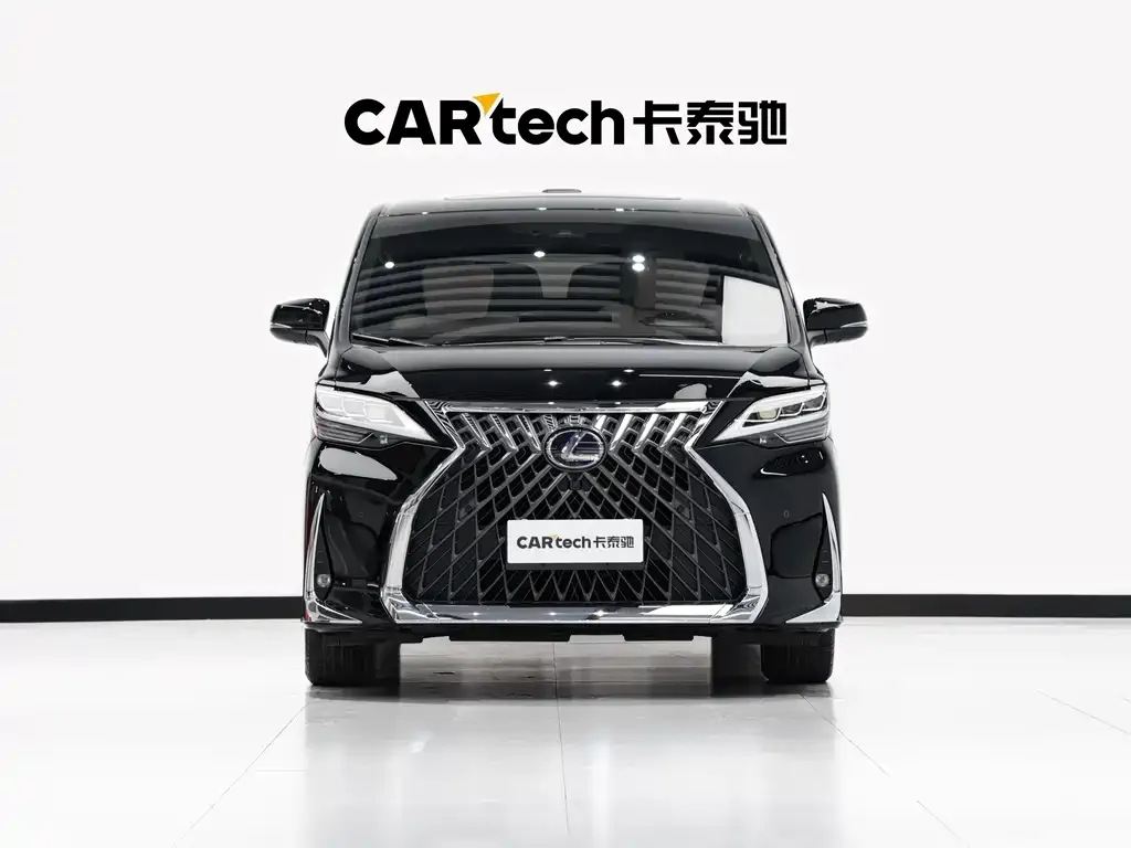 Lexus LM — фото 6