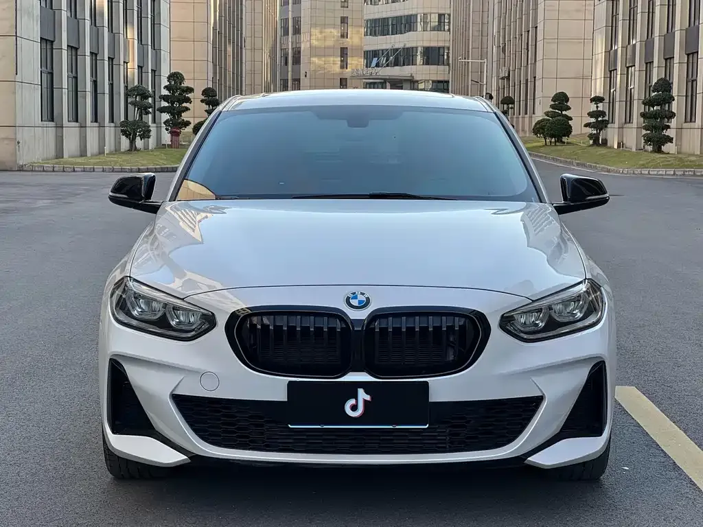 BMW 1 Series — фото 5