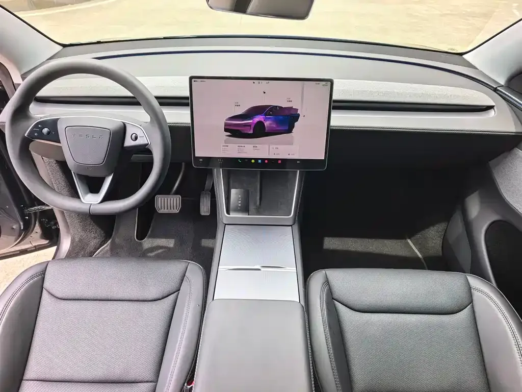 Tesla Model Y — фото 7