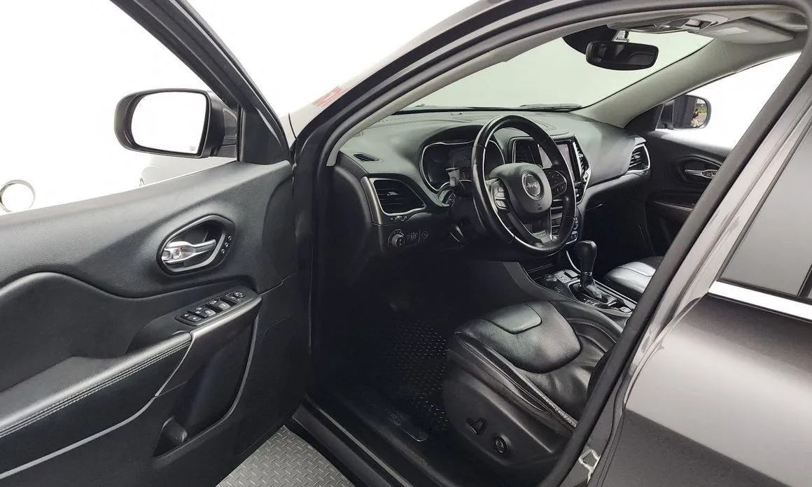 Jeep Cherokee 2021 из KR, фото 7