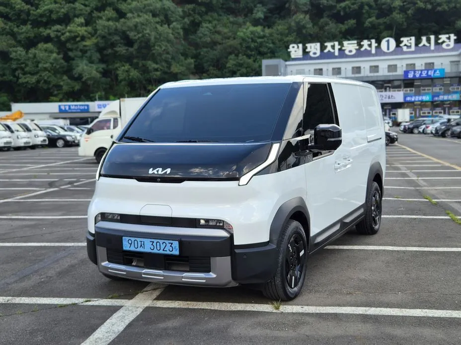 Kia PV5 — фото 9