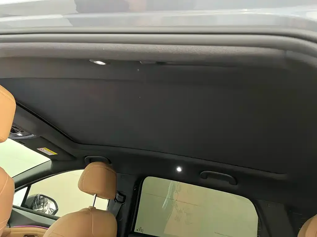 BYD L DM-i — фото 3