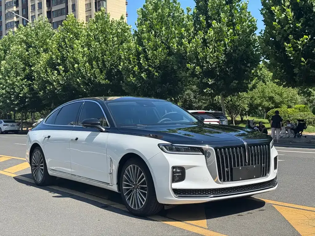 Hongqi H9 — фото 10