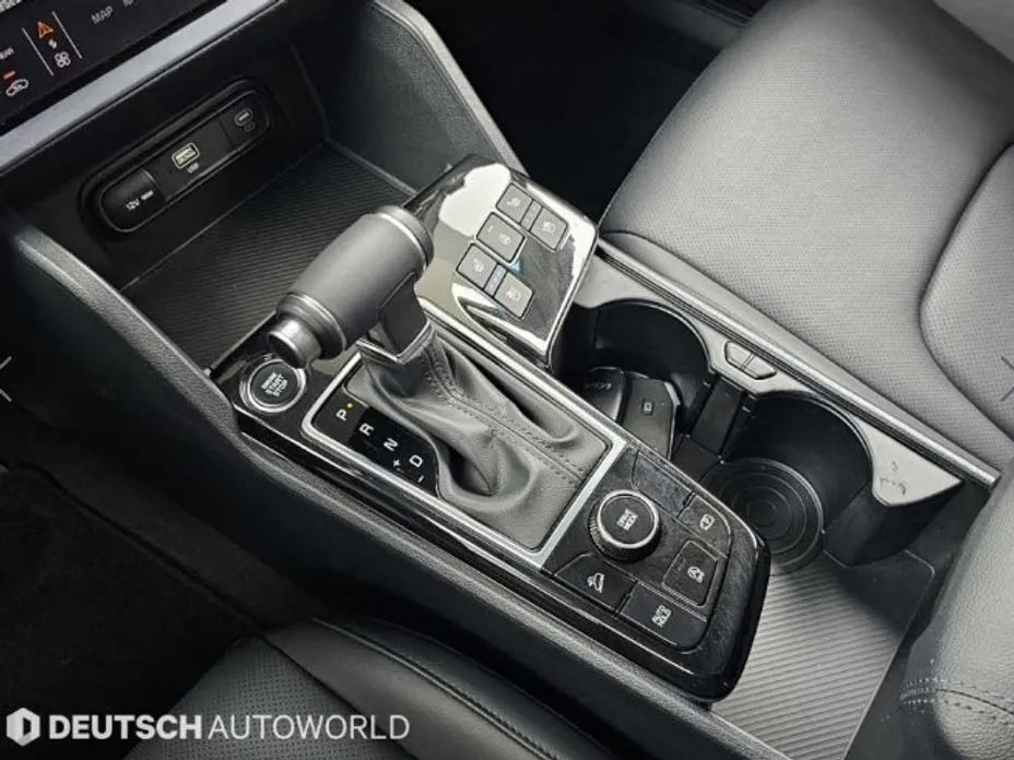 Kia Sportage — фото 10
