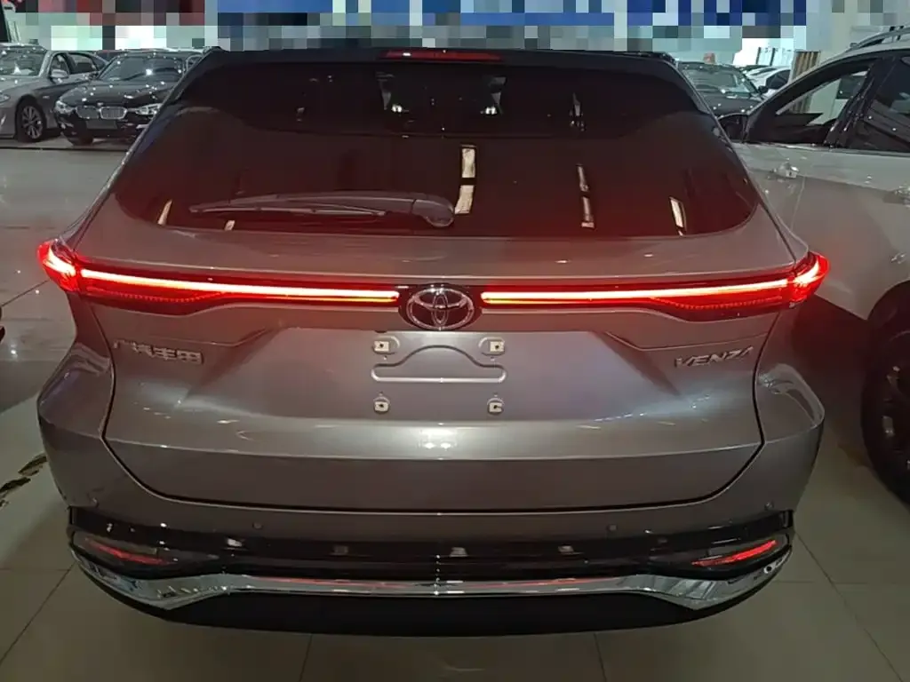 Toyota Venza — фото 6
