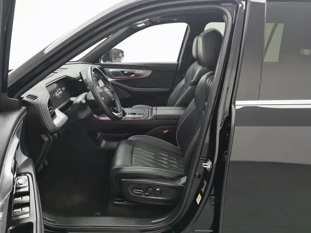 GAC Motor Trumpchi GS8 — фото 8