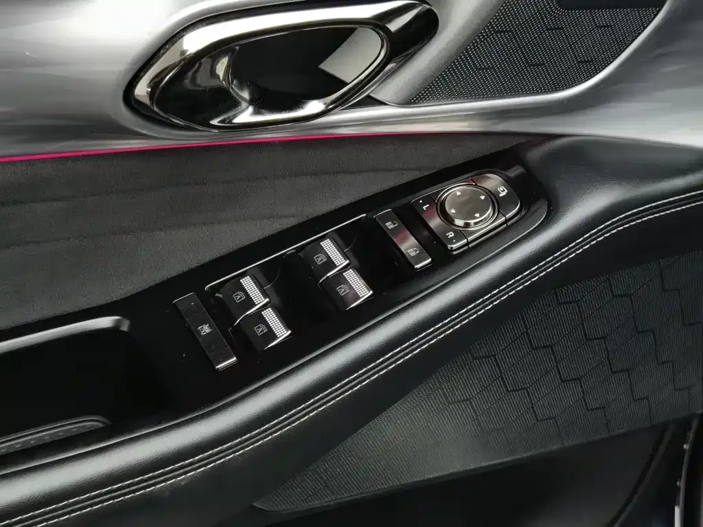 GAC Motor Trumpchi GS8 — фото 9