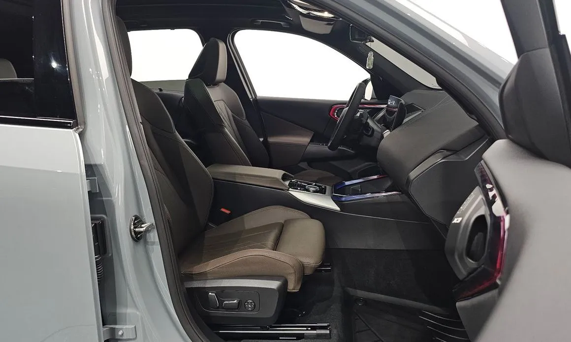 BMW X3 2025 из KR, фото 4