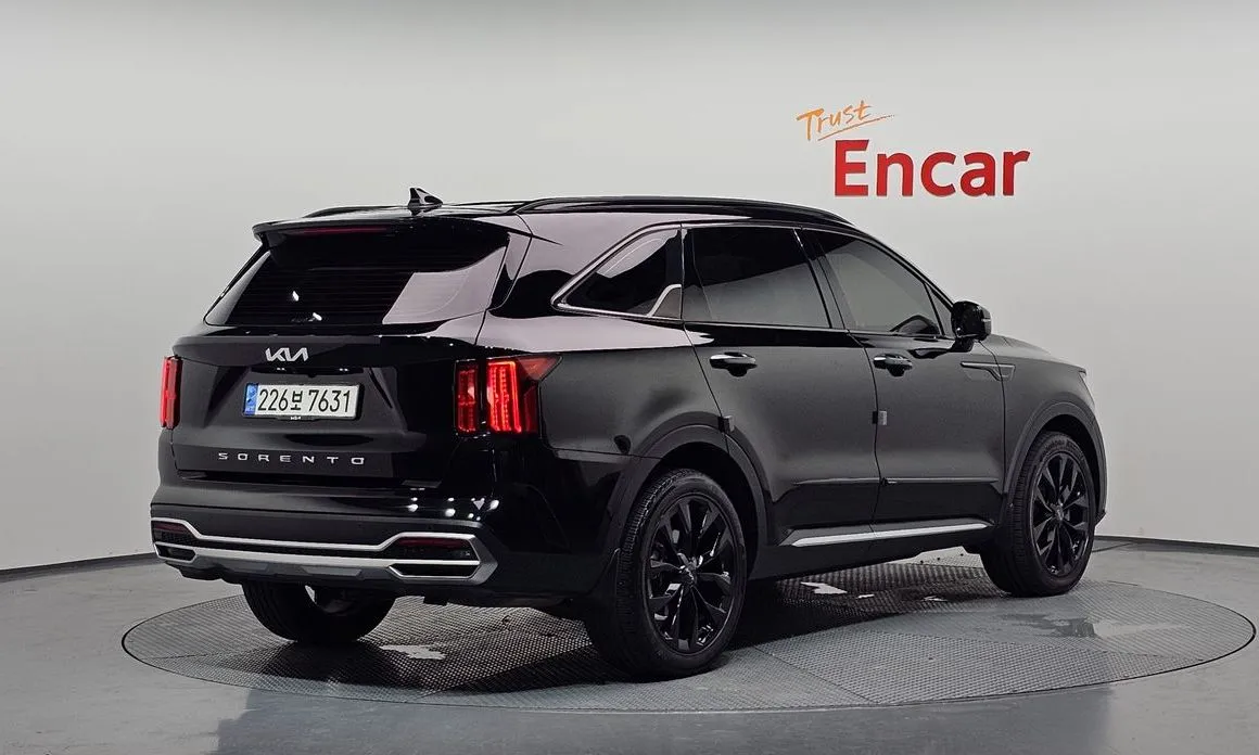 Kia Sorento — фото 4
